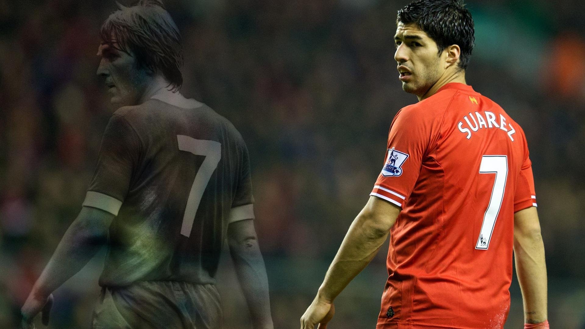 全球足球年度最佳战役回顾，精彩不断，全球足球最佳阵容