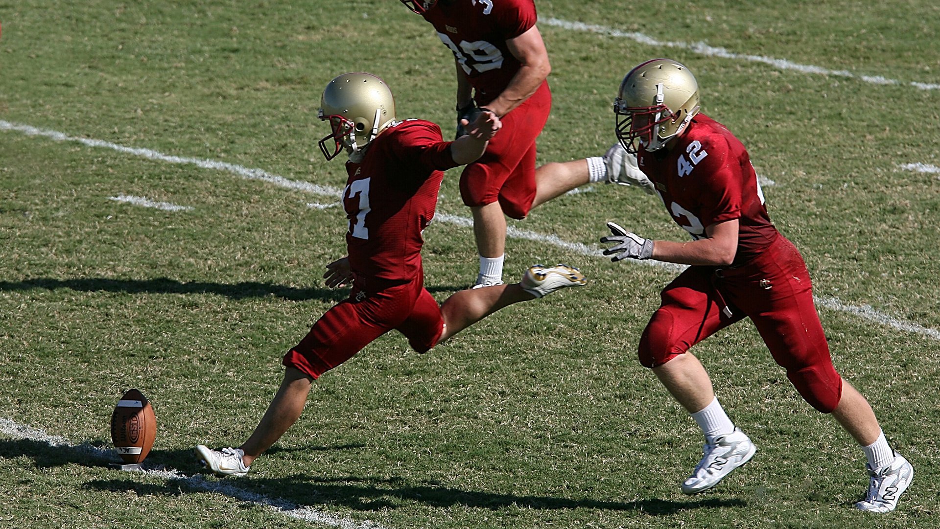 开云体育中国官网-道格拉斯决赛中展现卓越耐力，道格拉斯a